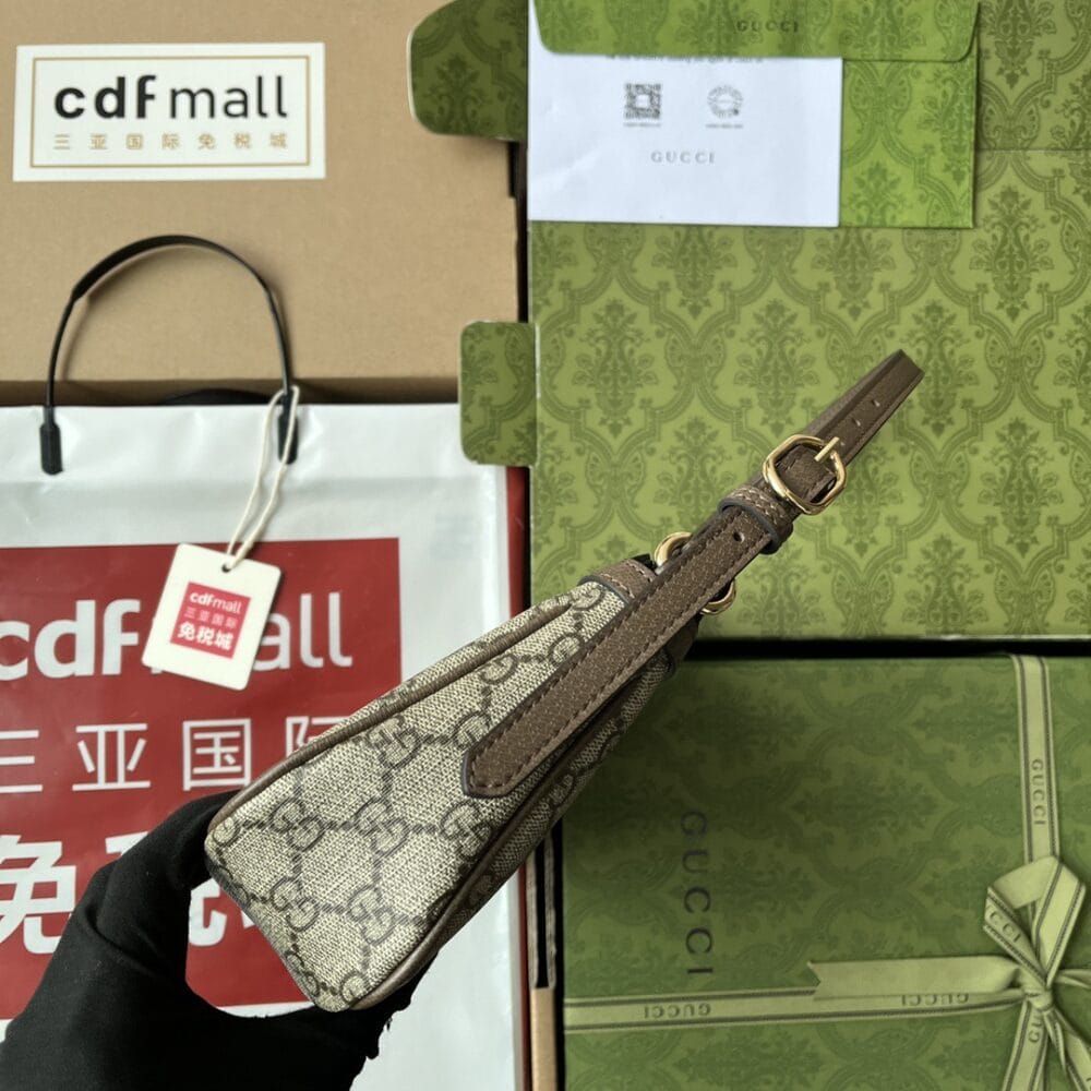 Shop Secondary Image